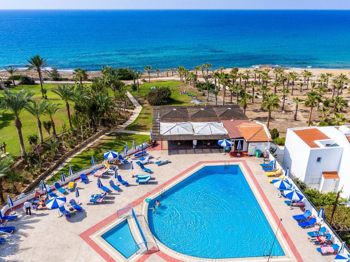 Helios Bay Hotel And Suites Klorakas Buitenkant foto