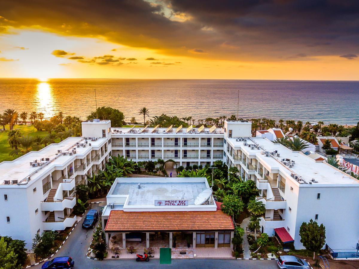 Helios Bay Hotel And Suites Klorakas Buitenkant foto